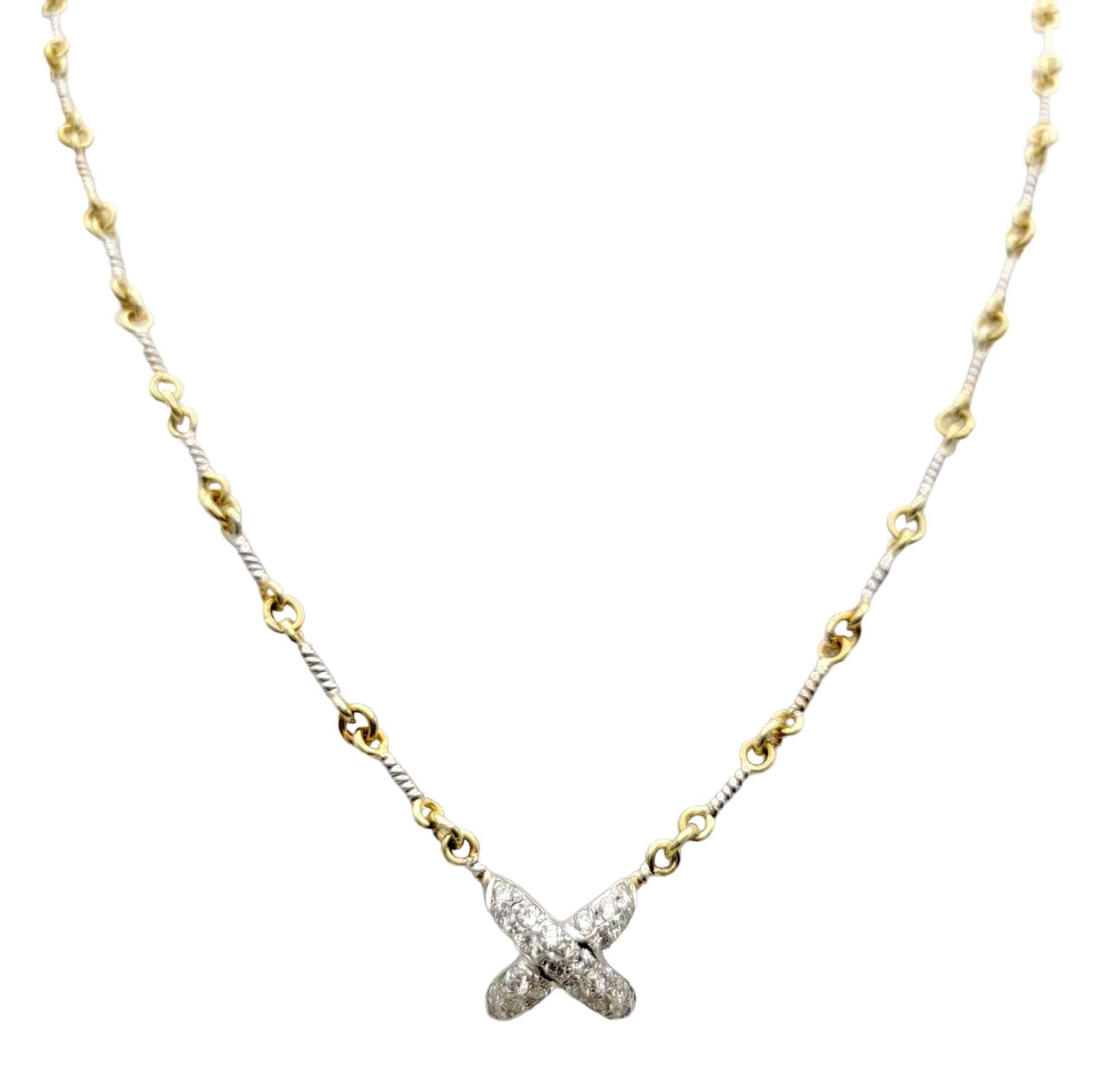 We absolutely love this chic, modern necklace with just a hint of understated sparkle. The elegant two tone design allows it to pair beautifully with just about anything.

This piece features an 18 karat gold chain in an alternating white and yellow