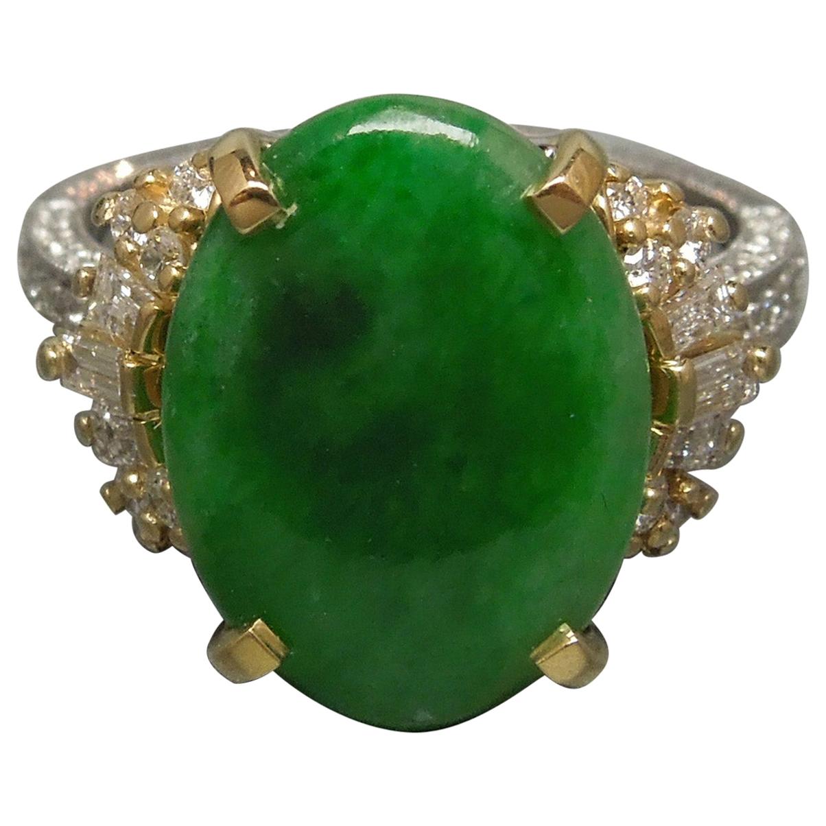 18 Karat Two-Tone Gold GIA Jade Ring For Sale