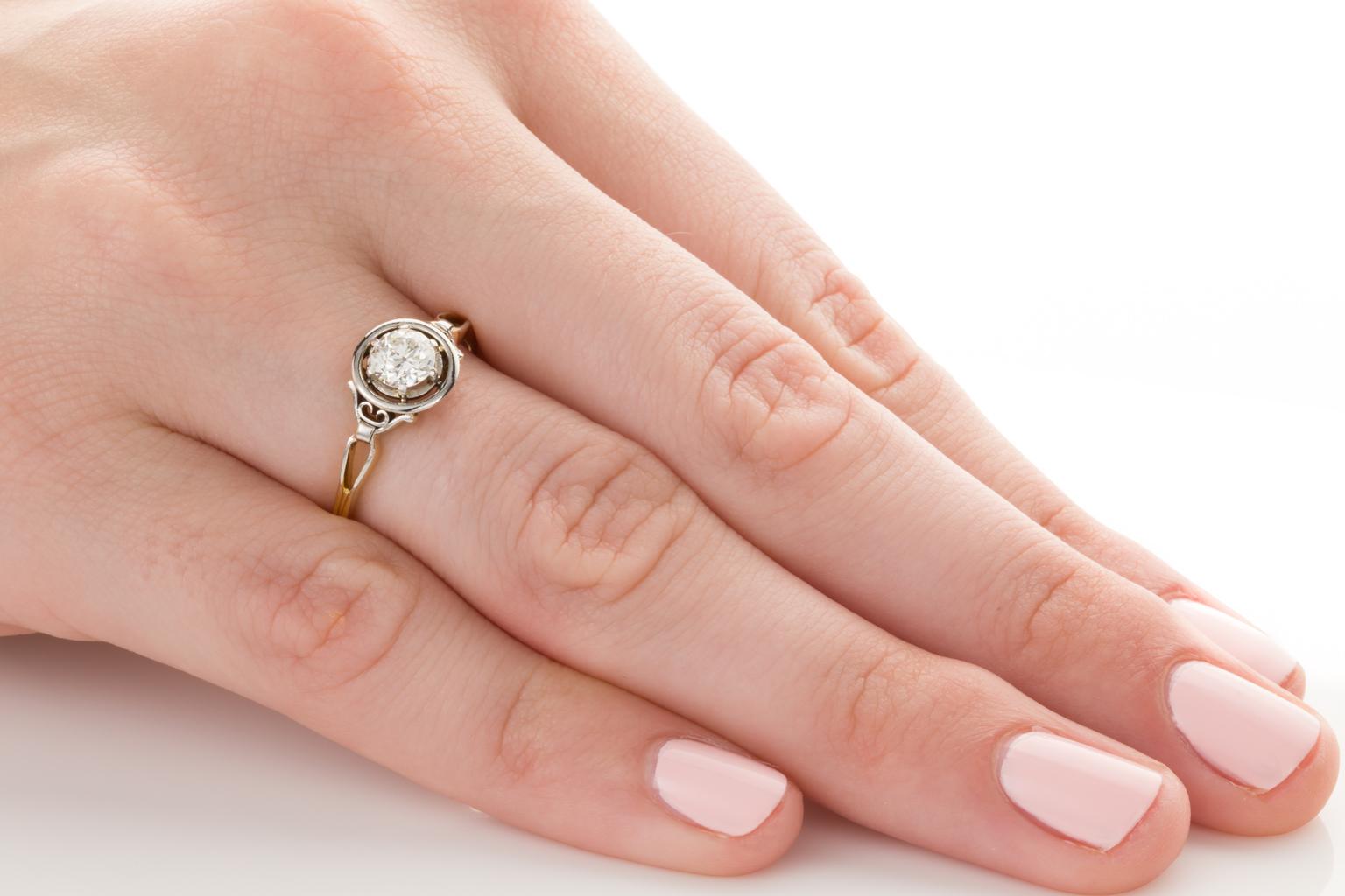 Round Cut 18 Karat Two Tone Gold Vintage Diamond Solitaire Engagement Ring