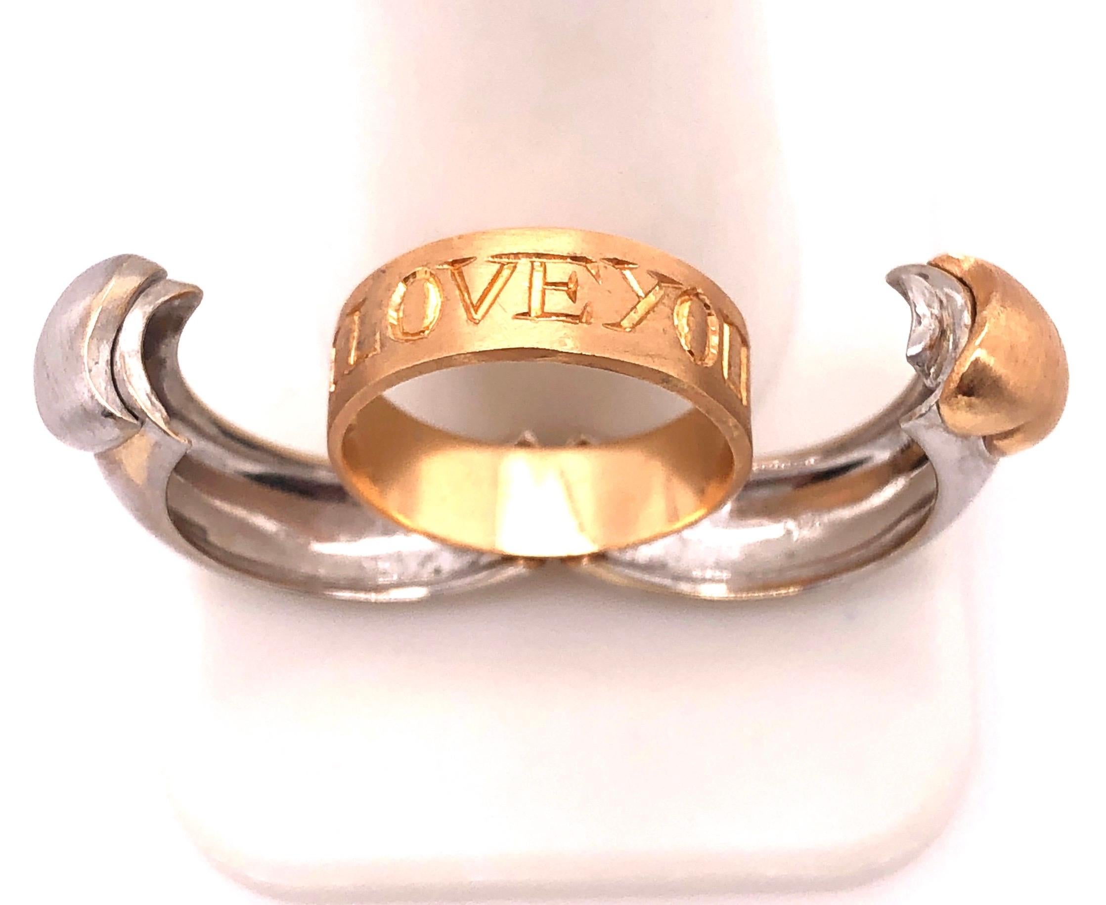 Modern 18 Karat Two-Tone Matte Gold Heart Fashion Ring For Sale