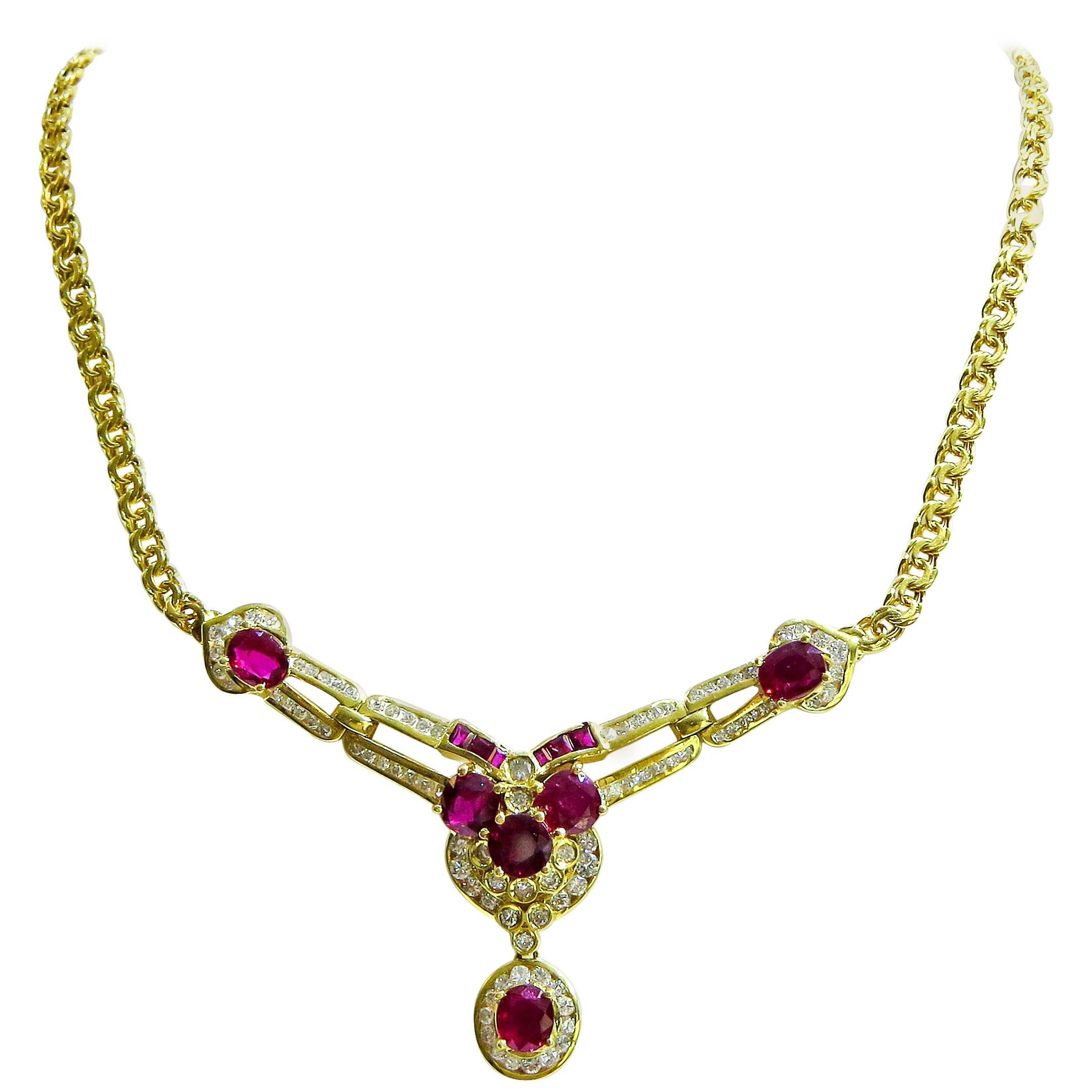 18 Karat Vintage Diamond and Ruby Ladies Necklace For Sale