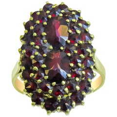 18 Karat Retro Garnet Ladies Ring