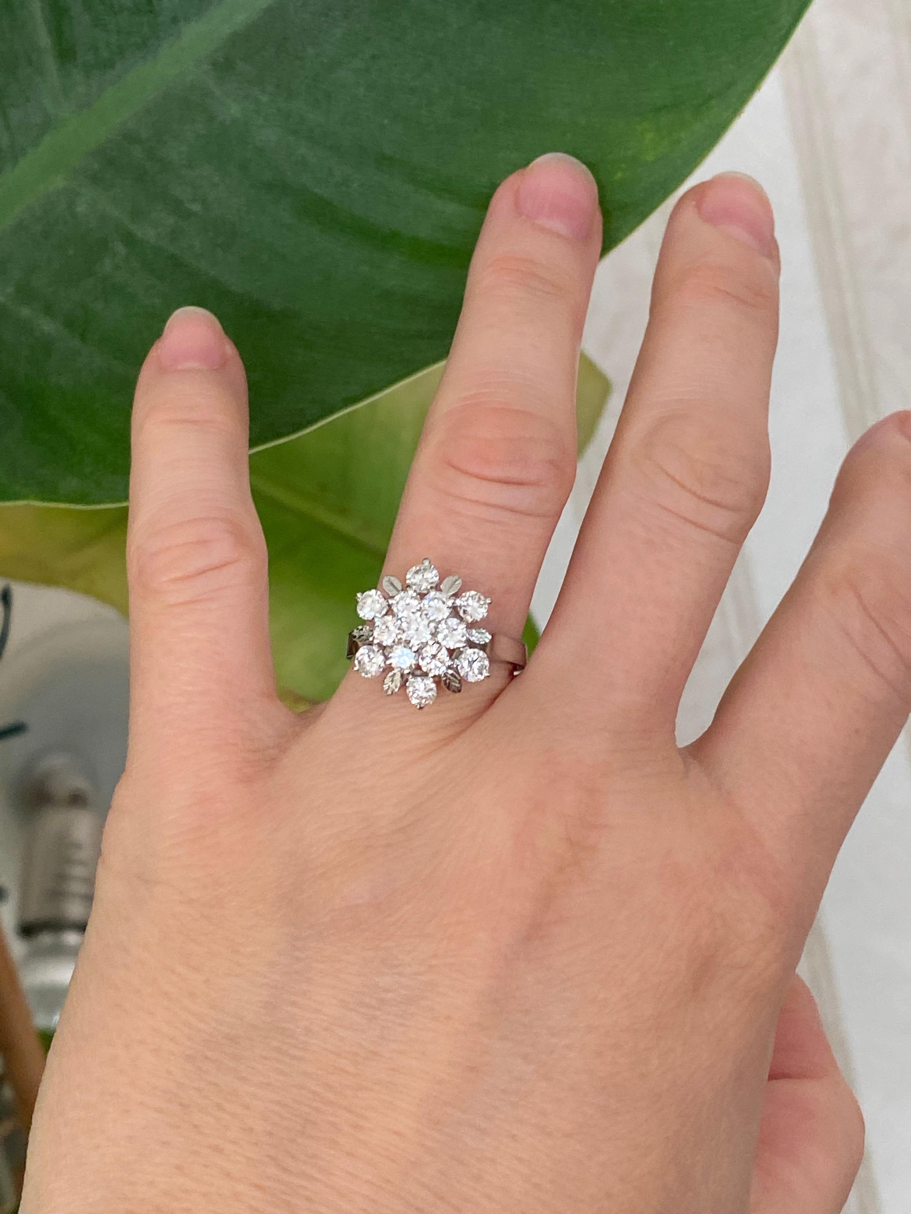 18 Karat Vintage Weißgold Cocktail-Ring aus Weißgold mit 1,40 Karat Diamanten 6