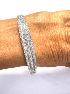 18 Karat WCJ Diamond Baguette Bangle Bracelet 3.81 Carats VS, F – G
