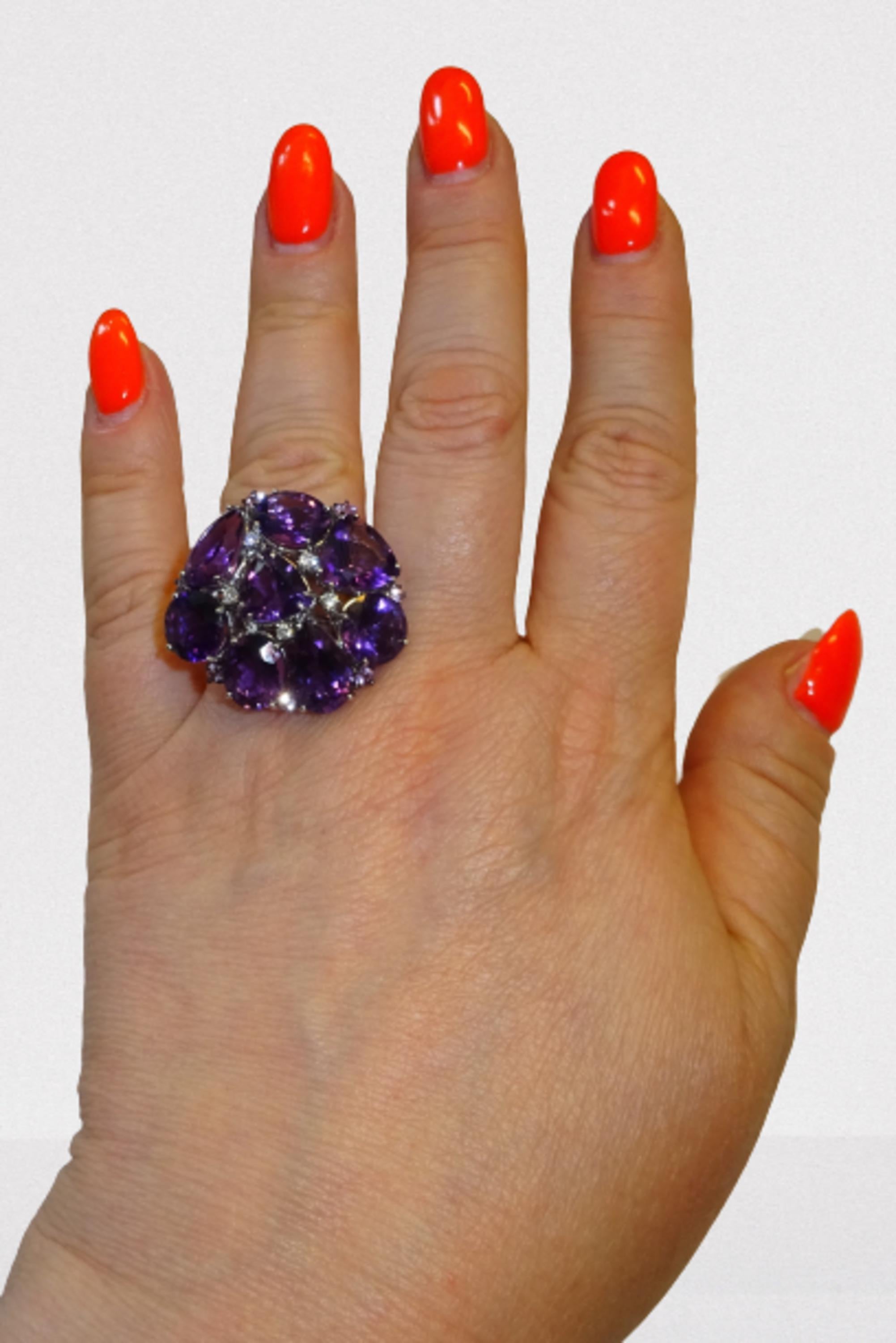 18 Karat WG Diamond and Amethyst Coktail Ring For Sale 1