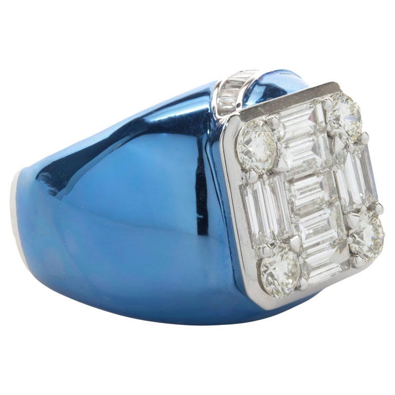 18 Karat White and Blue Gold Mosaic Set Diamond Ring For Sale at 1stDibs