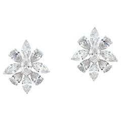 18 Karat White and Diamond Flower Shape Earring