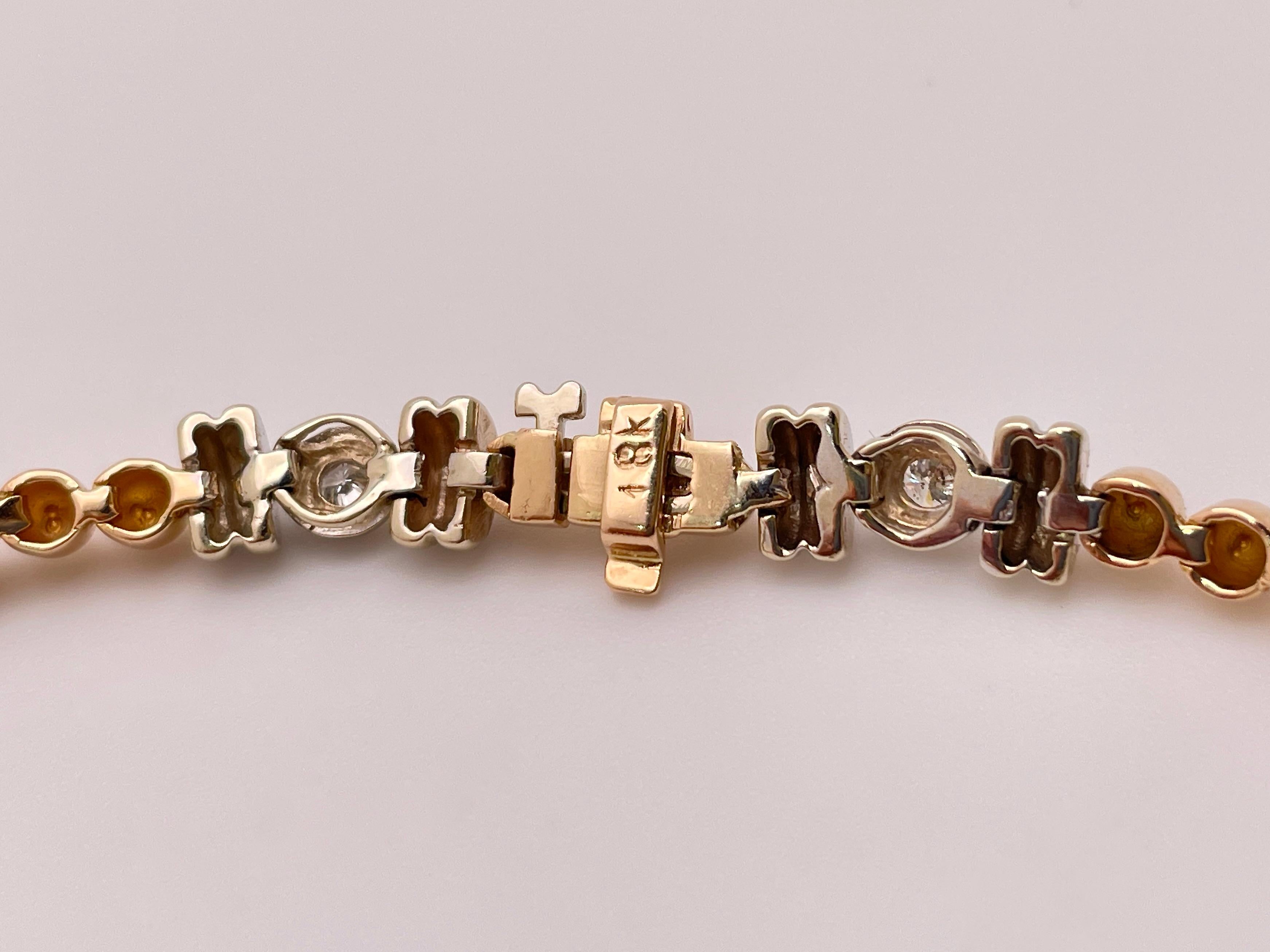 18 Karat White And Rose Gold Diamond Bracelet For Sale 3
