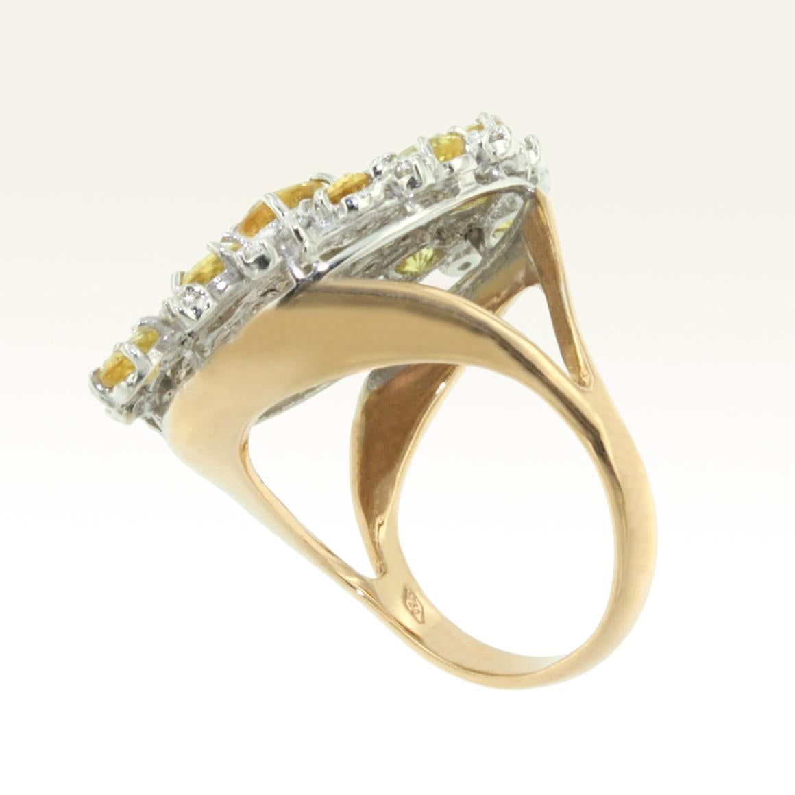Moderne Bague cocktail en or blanc et rose 18 carats avec saphir jaune et diamant blanc en vente