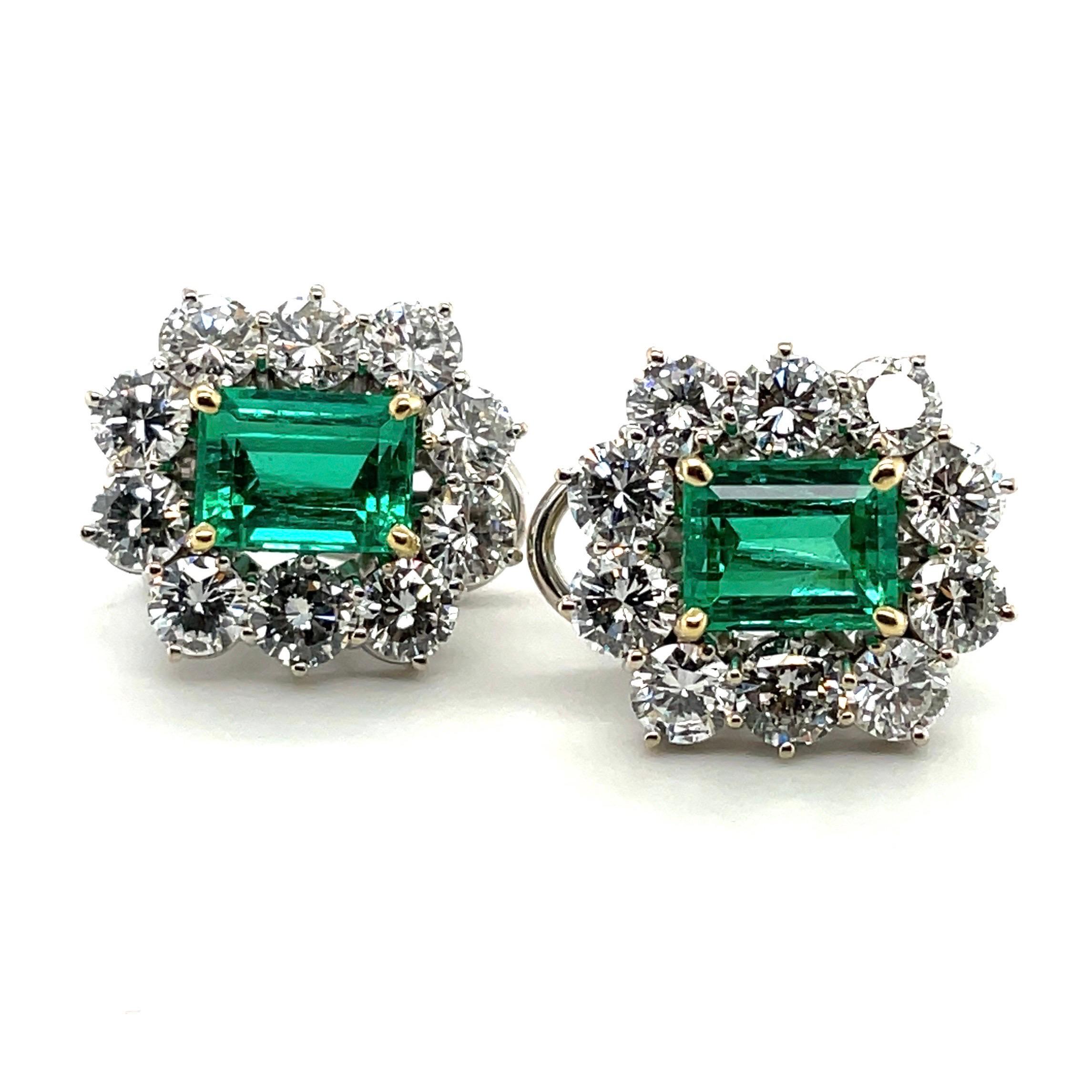 Women's 18 Karat White and Yellow Gold Colombian Emerald and Diamond Earrings 