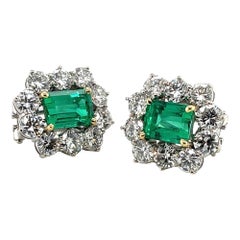 Boucles d'oreilles en or blanc et jaune 18 carats avec émeraude de Colombie et diamants