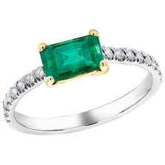 Eighteen Karat Gold Columbia Emerald Diamond Cocktail Ring 