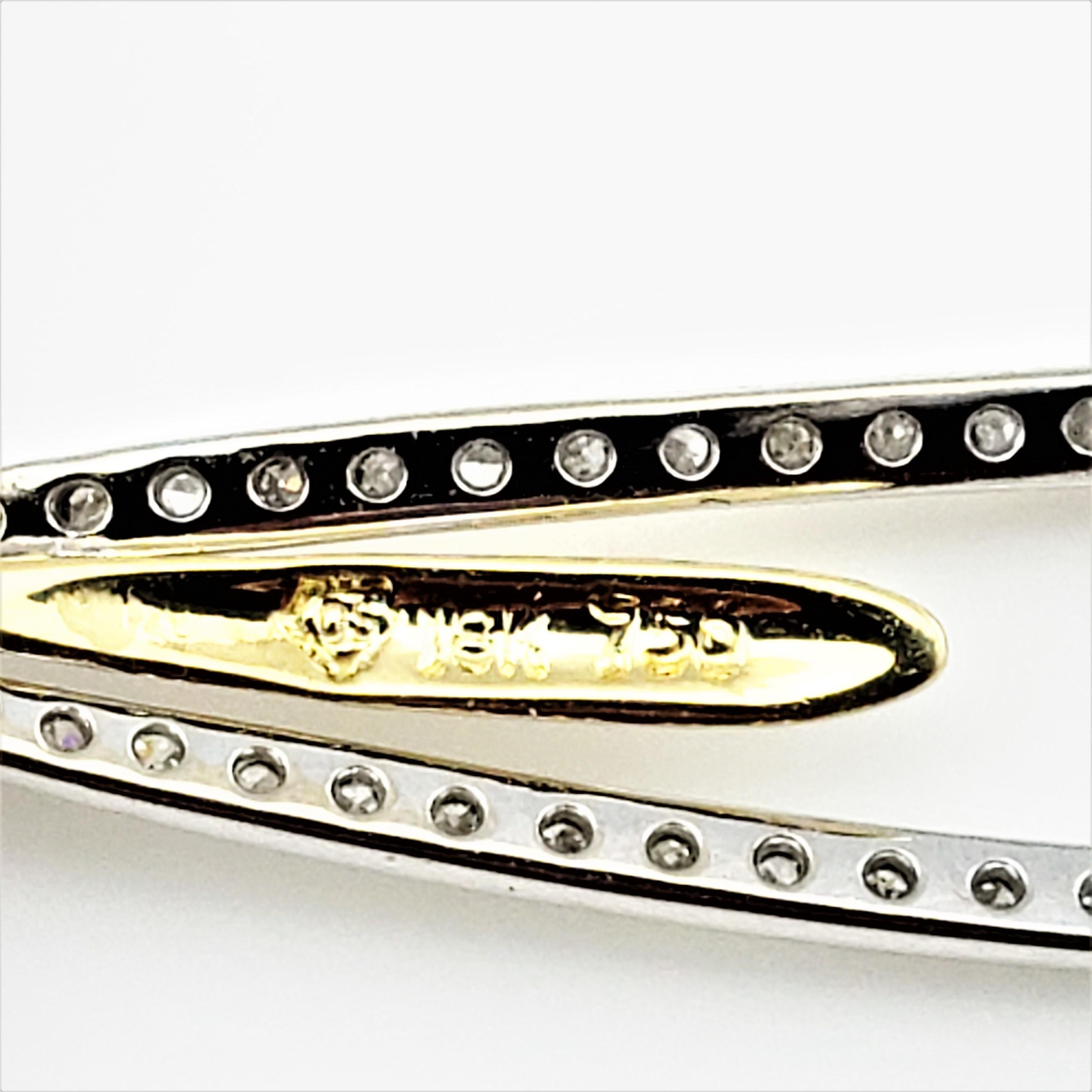18 Karat Weiß- und Gelbgold Diamant-Kreuz-Anhänger Damen im Angebot