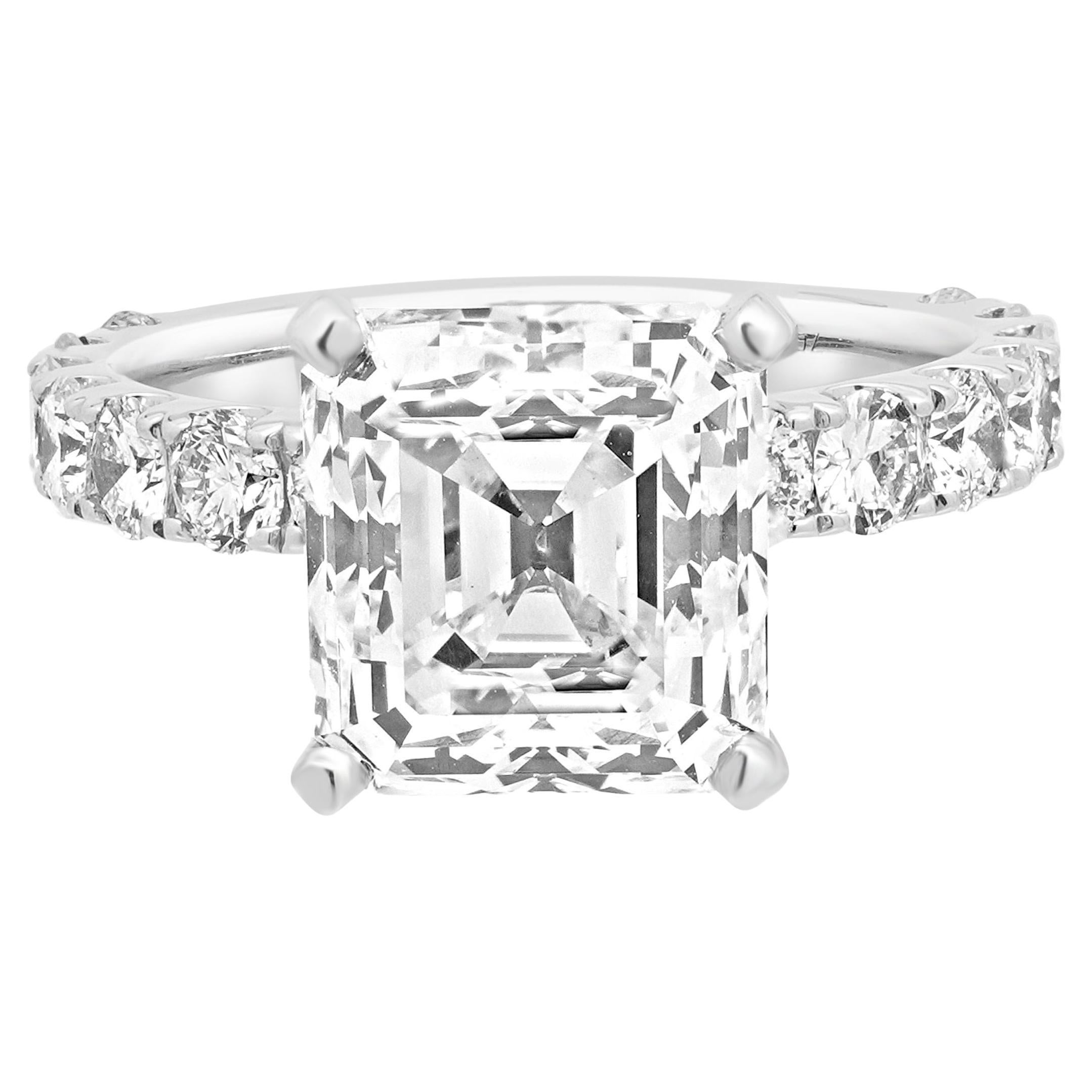 Bague de fiançailles à diamant asscher 18 carats blanc