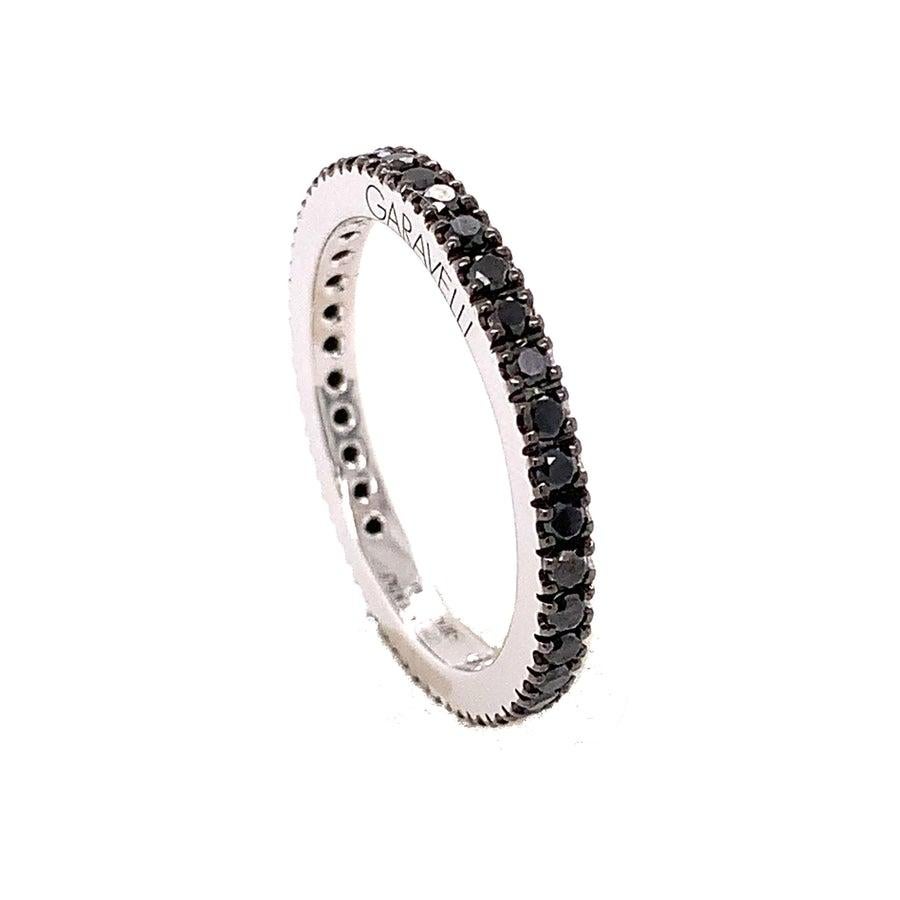 18 Karat Weiße Diamanten Garavelli Eternity Stapelbarer Ring (Rundschliff) im Angebot