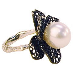 18 Karat White Gold 0.017 Karat Diamond Pearl Ring