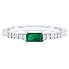 18 Karat Weißgold 0,4 Karat Smaragd Unendlichkeitsring