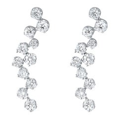 18 Karat White Gold 0.73 Carat Diamond Earrings
