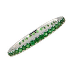 Bague à anneau d'éternité en or blanc 18 carats avec grenat et tsavorite de 0,78 carat poids total