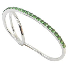 18 Karat White Gold 0.84 Carat Tzavorite Two Fingers Ring
