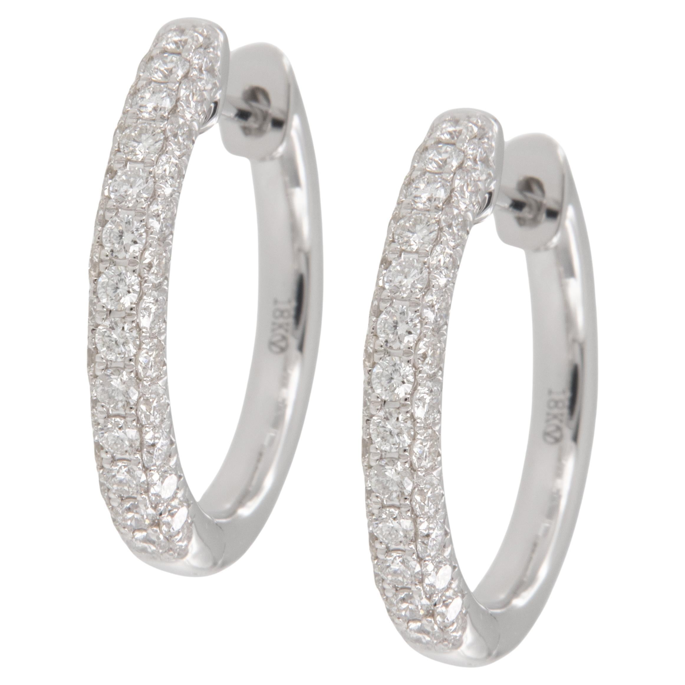 Orecchini a cerchio in oro bianco 18 carati con pave di diamanti da 0,91 carati