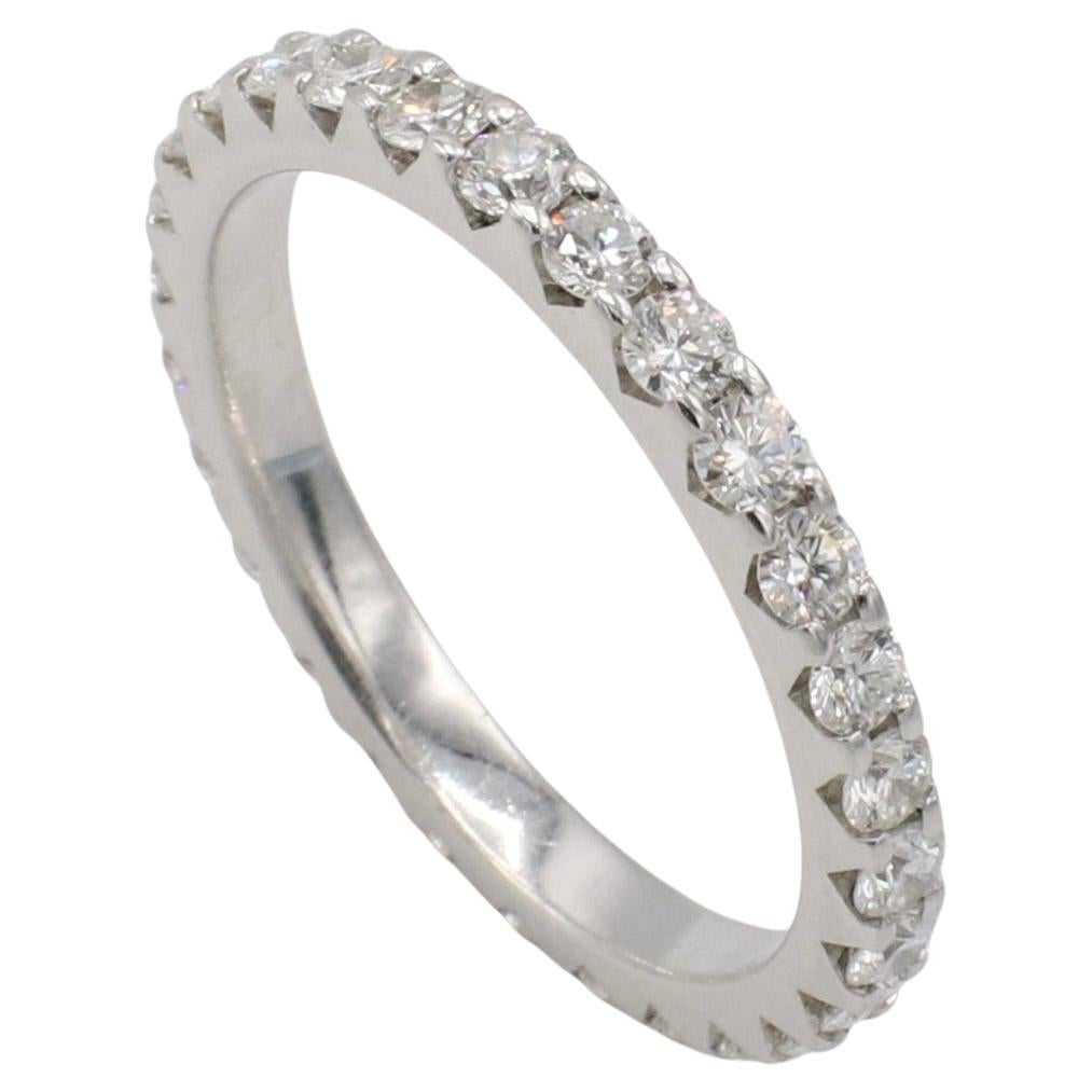 18 Karat White Gold 1.00 Carat Round Natural Diamond Eternity Band Ring For Sale