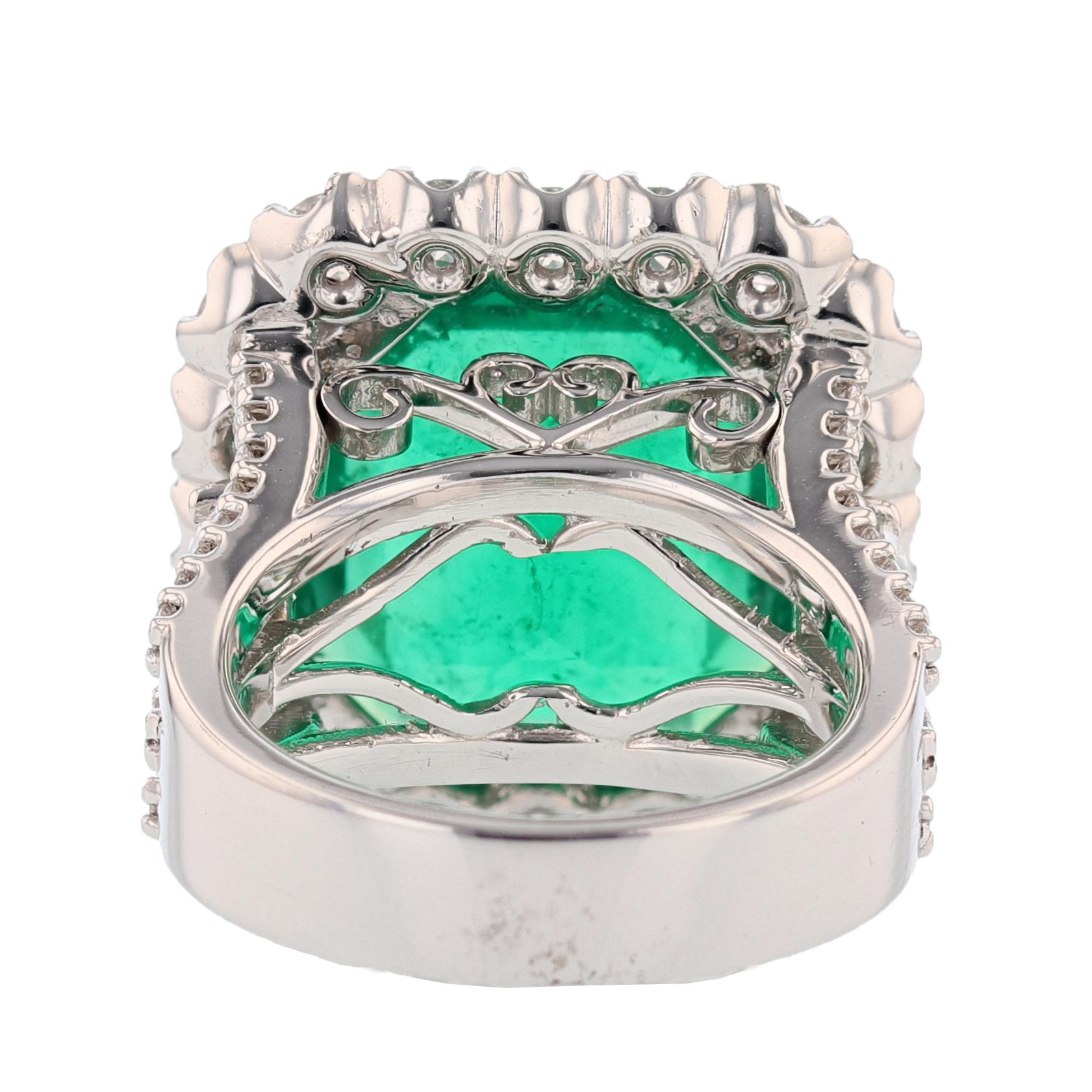 Contemporary 18 Karat White Gold 10.08 Carat Colombian Emerald 3.79 Carat Diamond Ring For Sale