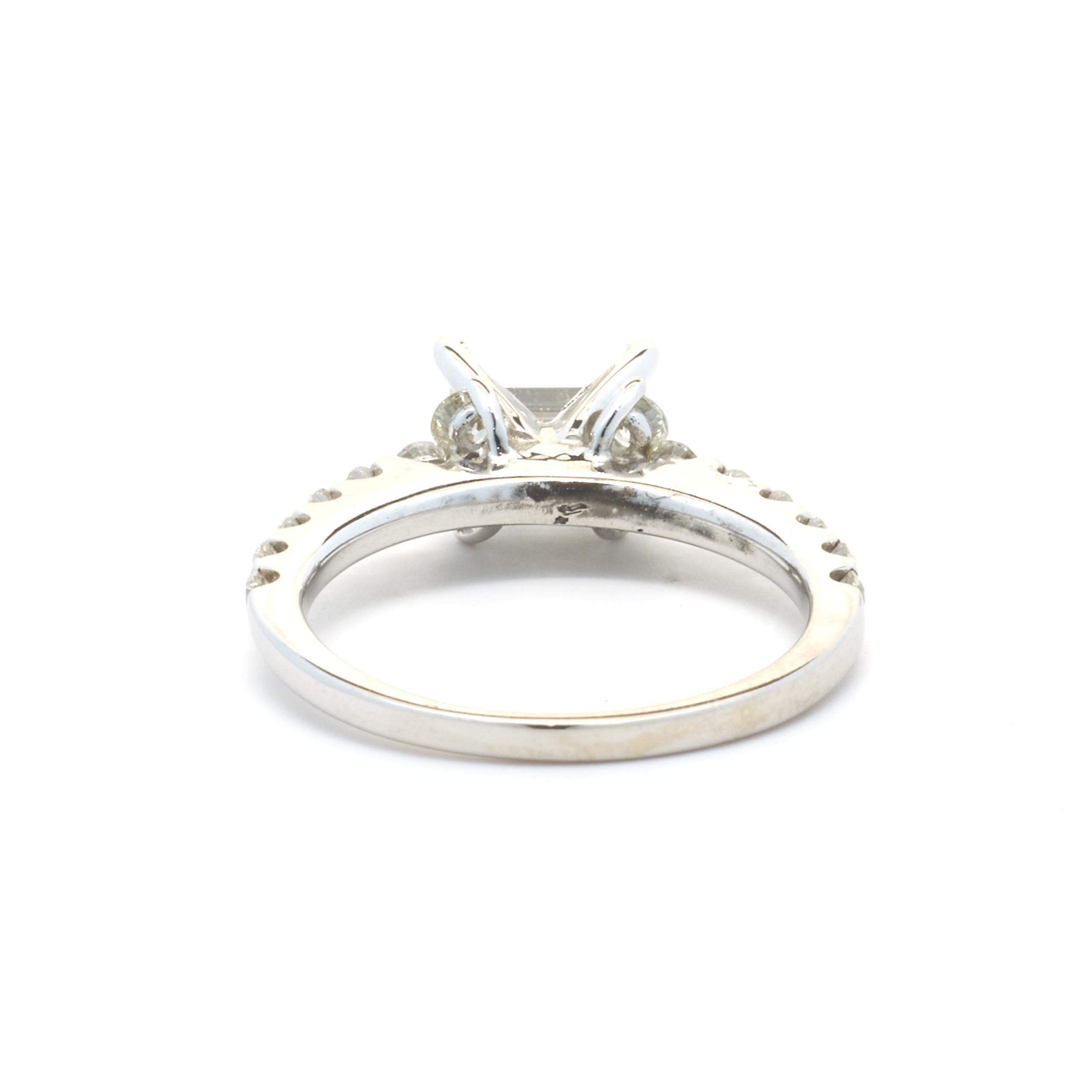 18 Karat White Gold 1.01ct Emerald Cut Diamond Engagement Ring In Excellent Condition In Scottsdale, AZ