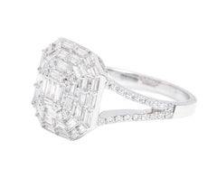 18 Karat White Gold 1.12 Carat Diamond Contemporary-Style Ring