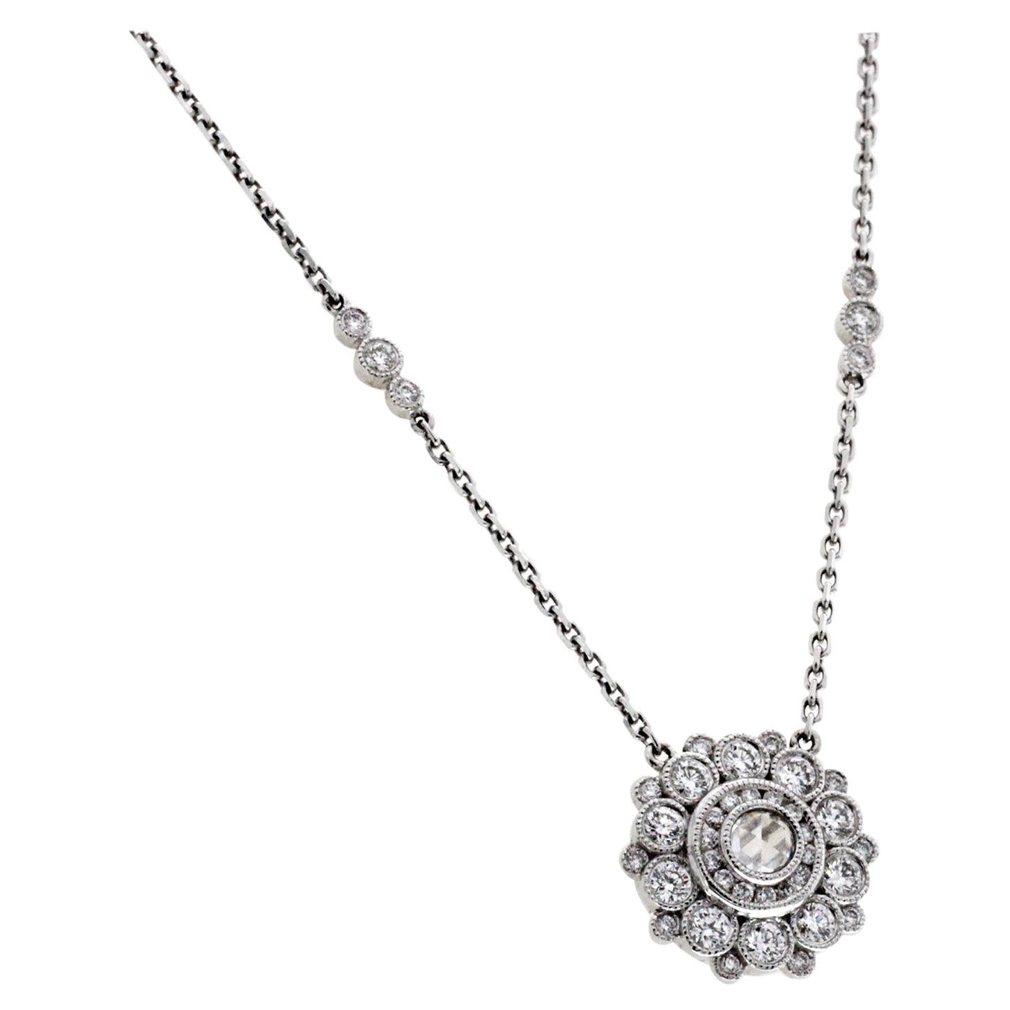 18 Karat White Gold 1.14 Carat Diamonds Flower Necklace For Sale