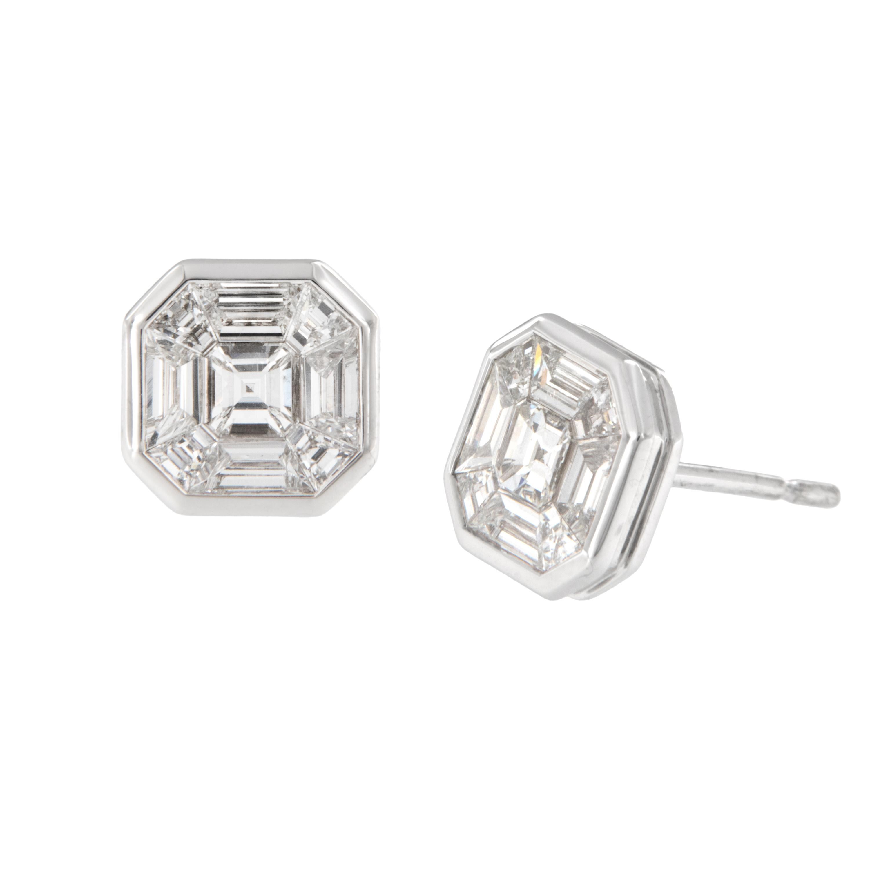 Contemporary 18 Karat White Gold 1.24 Cttw Asscher Cut Style Diamond Stud Earrings For Sale