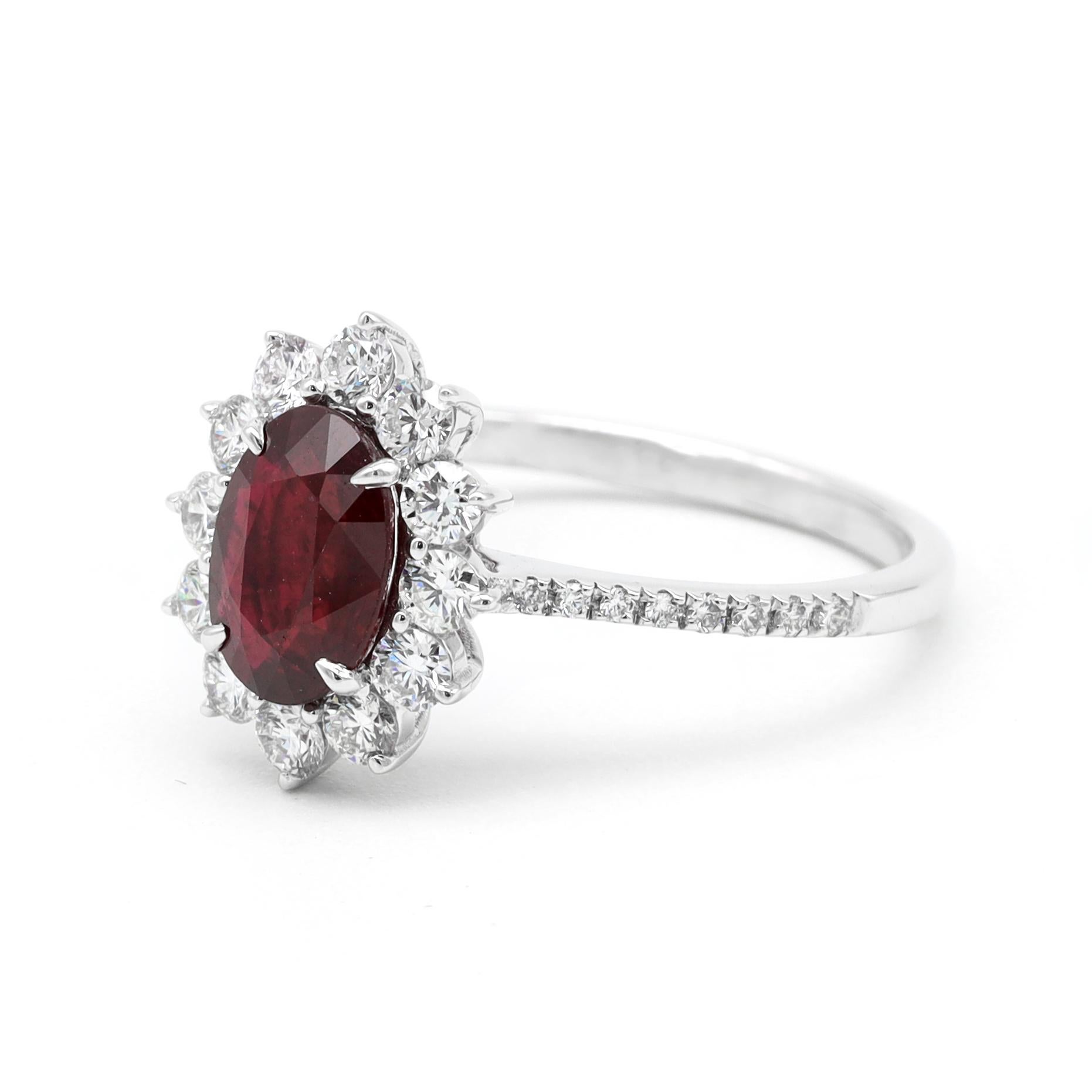 Modern 18 Karat White Gold 1.35 Carat Deep Red Ruby Oval-Cut and Diamond Cluster Ring For Sale