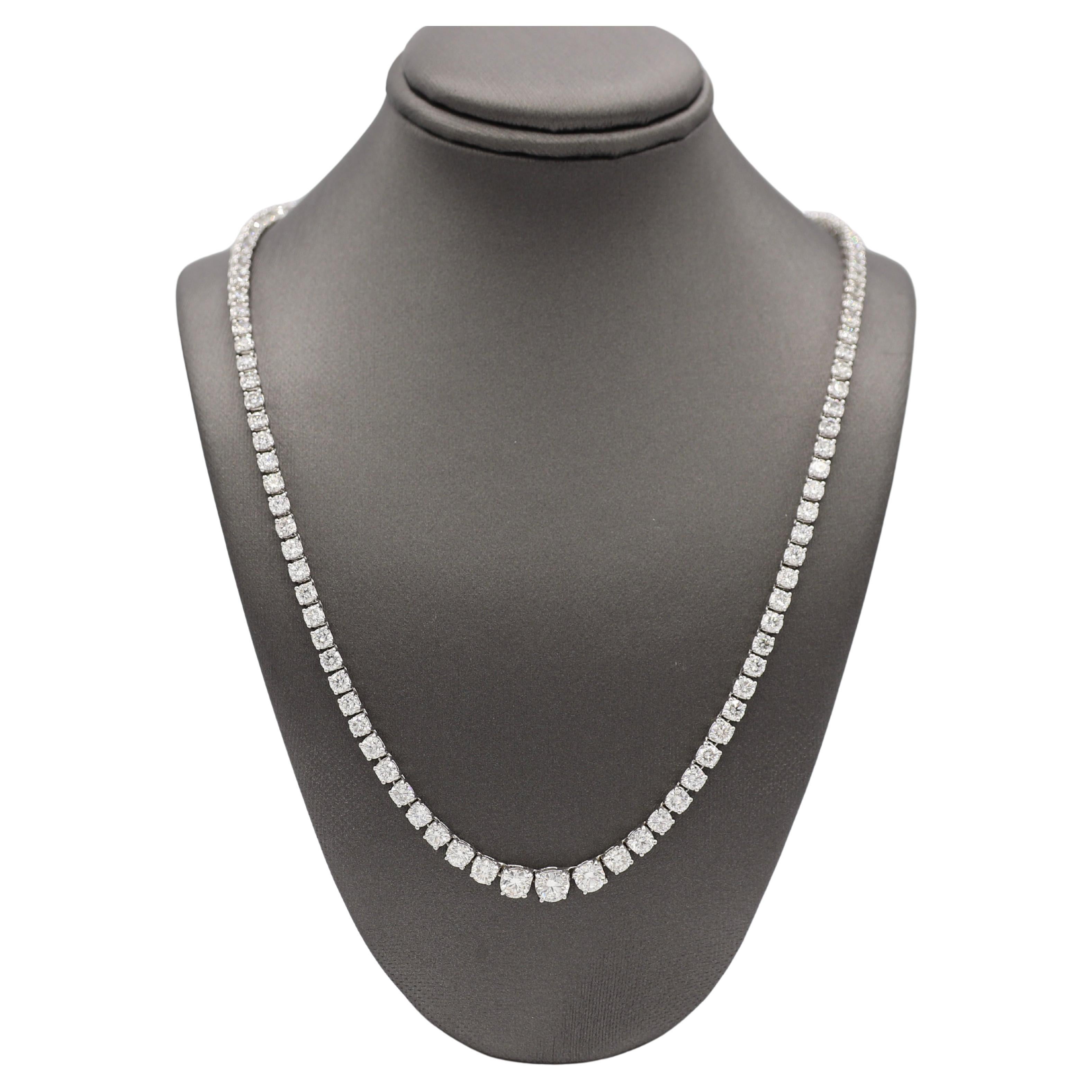 Modern 18 Karat White Gold 14 Carat Natural Diamond Tennis Riviera Graduated Necklace