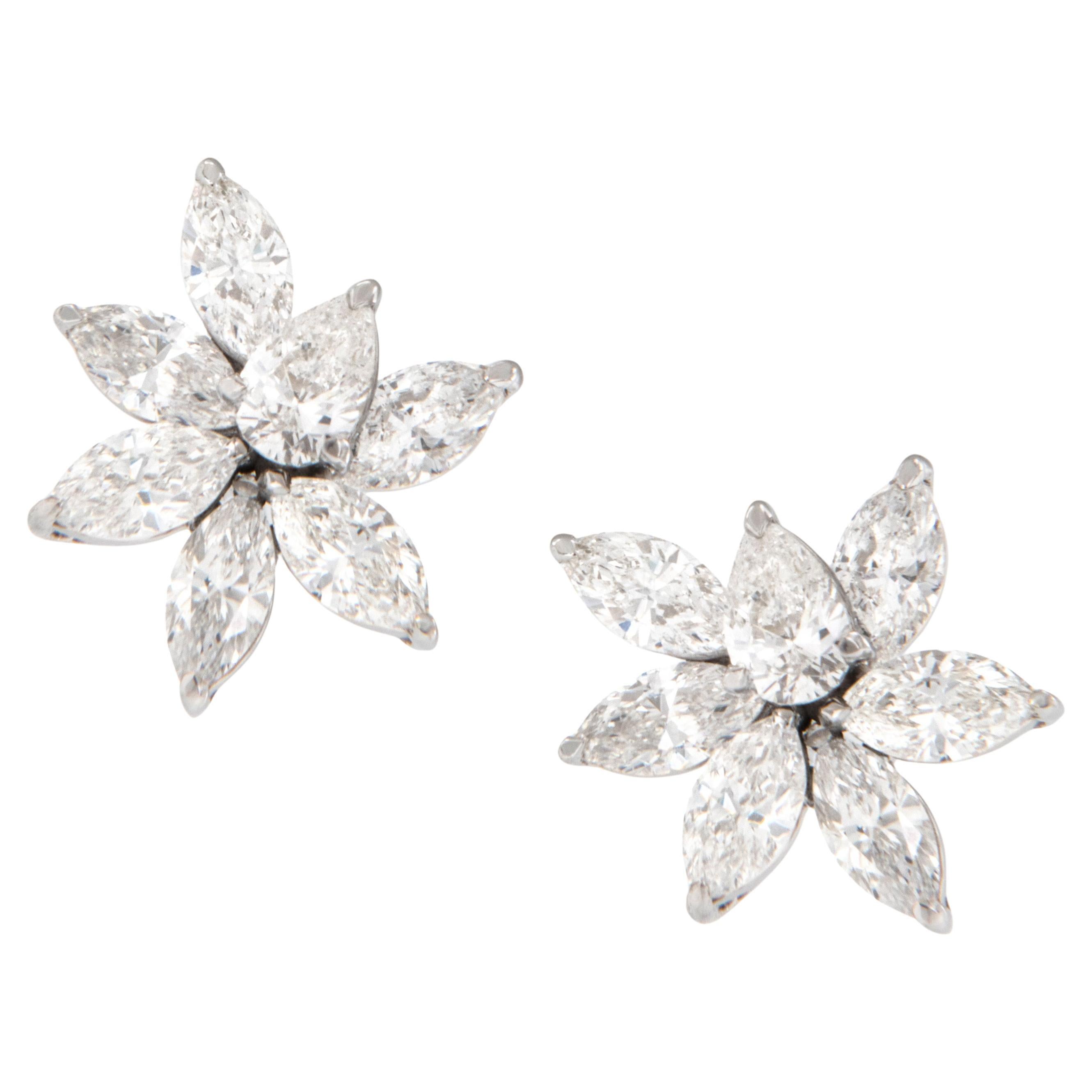 18 Karat White Gold 1.40 Cttw Diamond Spray Cluster Earrings