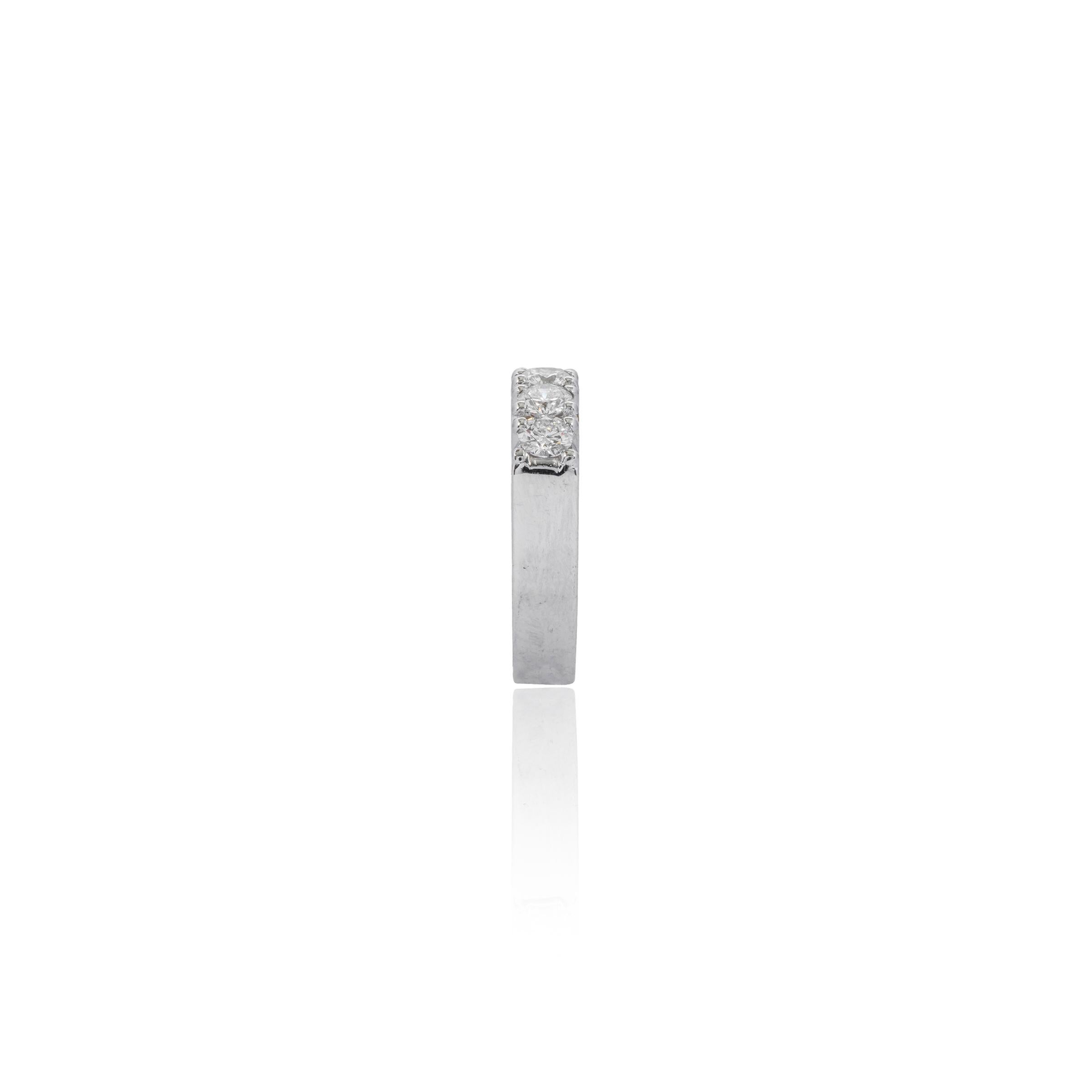 Women's 18 Karat White Gold 1.50 Carat Diamond Brilliant-Cut Eternity Band Wedding Ring For Sale