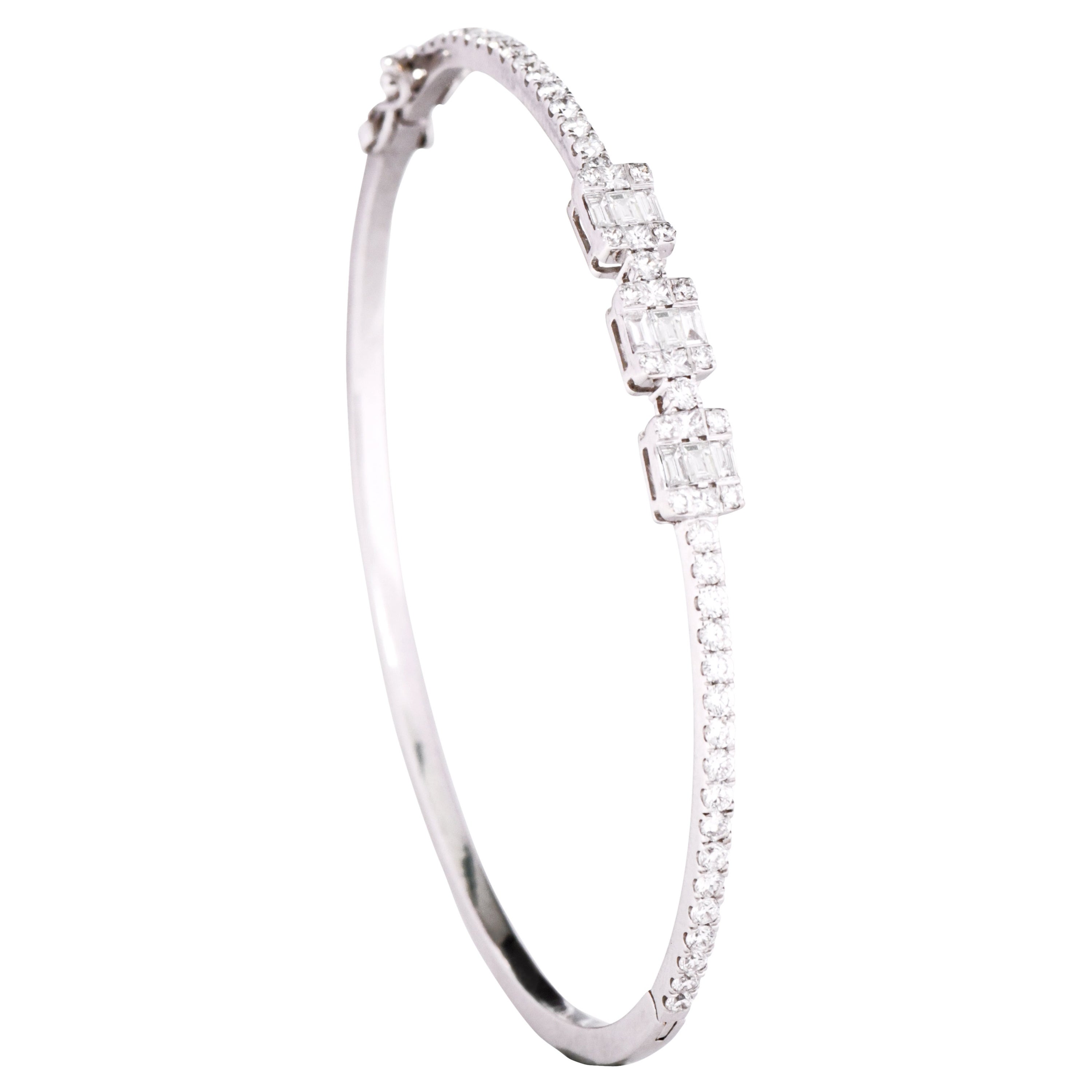 18 Karat Weißgold 1,55 Karat Diamant-Armreif mit unsichtbar gefasstem Diamanten