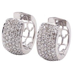 18 Karat White Gold 1.55 Carat Round Diamond Huggie Hoop Earrings 