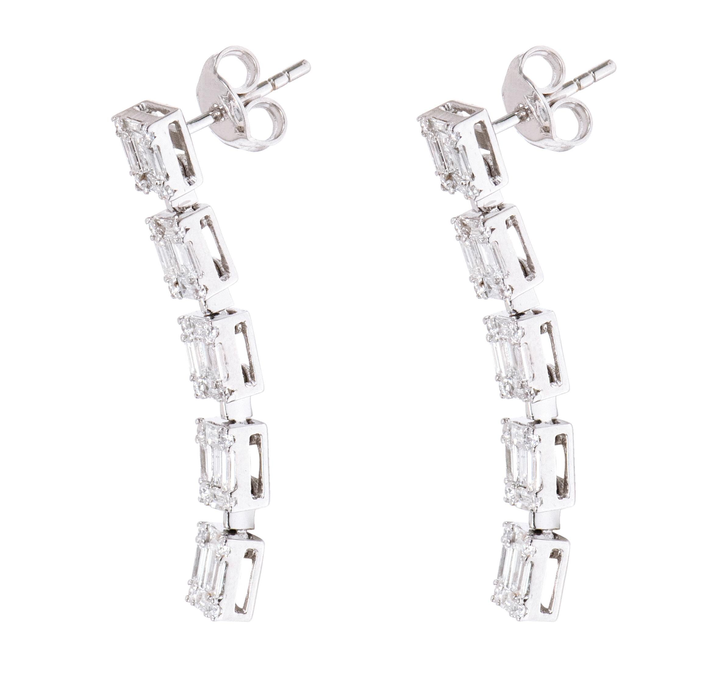 Baguette Cut 18 Karat White Gold 1.59 Carat Diamond Dangle Earrings For Sale