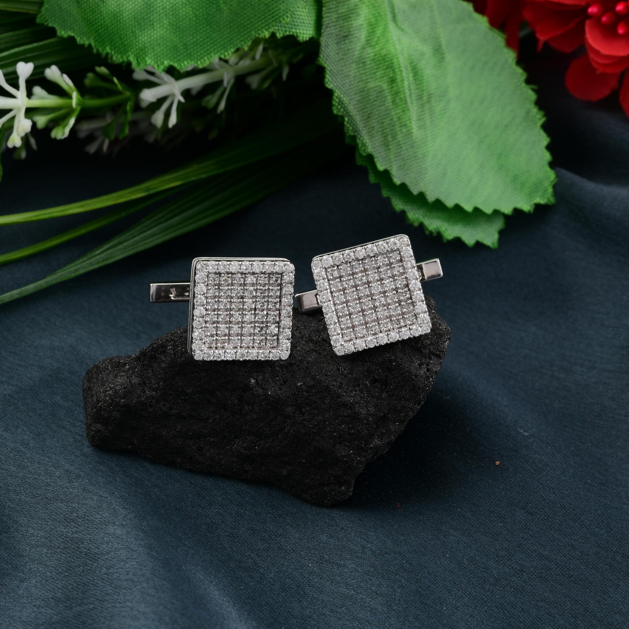 Round Cut 18 Karat White Gold 1.60 Carat Pave Set Diamond Square Cufflink Men's Jewelry For Sale