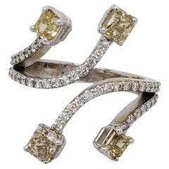 18 Karat White Gold 1.63 Carat Fancy-cut Natural Diamond Ring (Size 6.25)