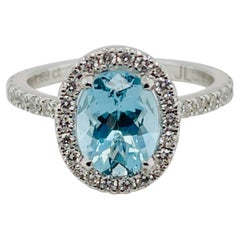 18 Karat White Gold 1.69 Carat Aquamarine Solitaire Ring