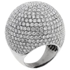 18 Karat White Gold 17 Carat Diamonds Large Ball Style Dome Ring