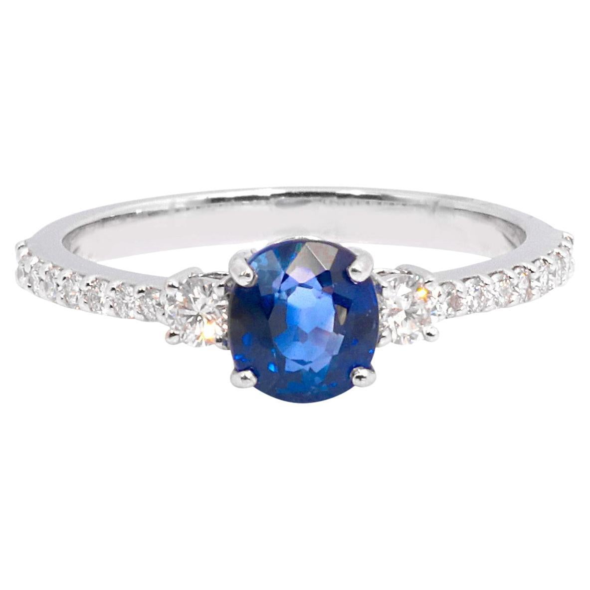 18 Karat White Gold 1.74 Carat Sapphire and Diamond Solitaire Ring  For Sale