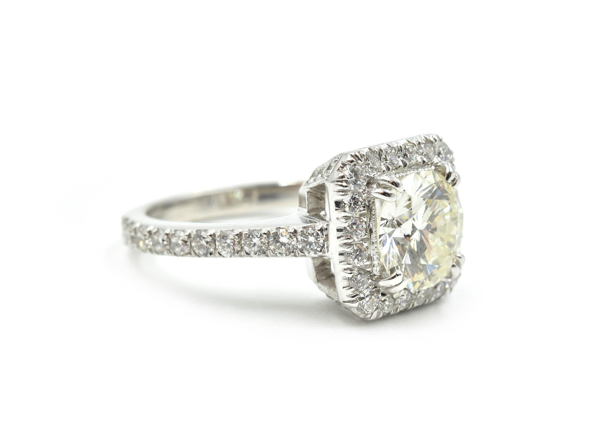 18 Karat White Gold 1.80 Carat Round Brilliant Diamond Ring with Custom Mount In Excellent Condition In Scottsdale, AZ
