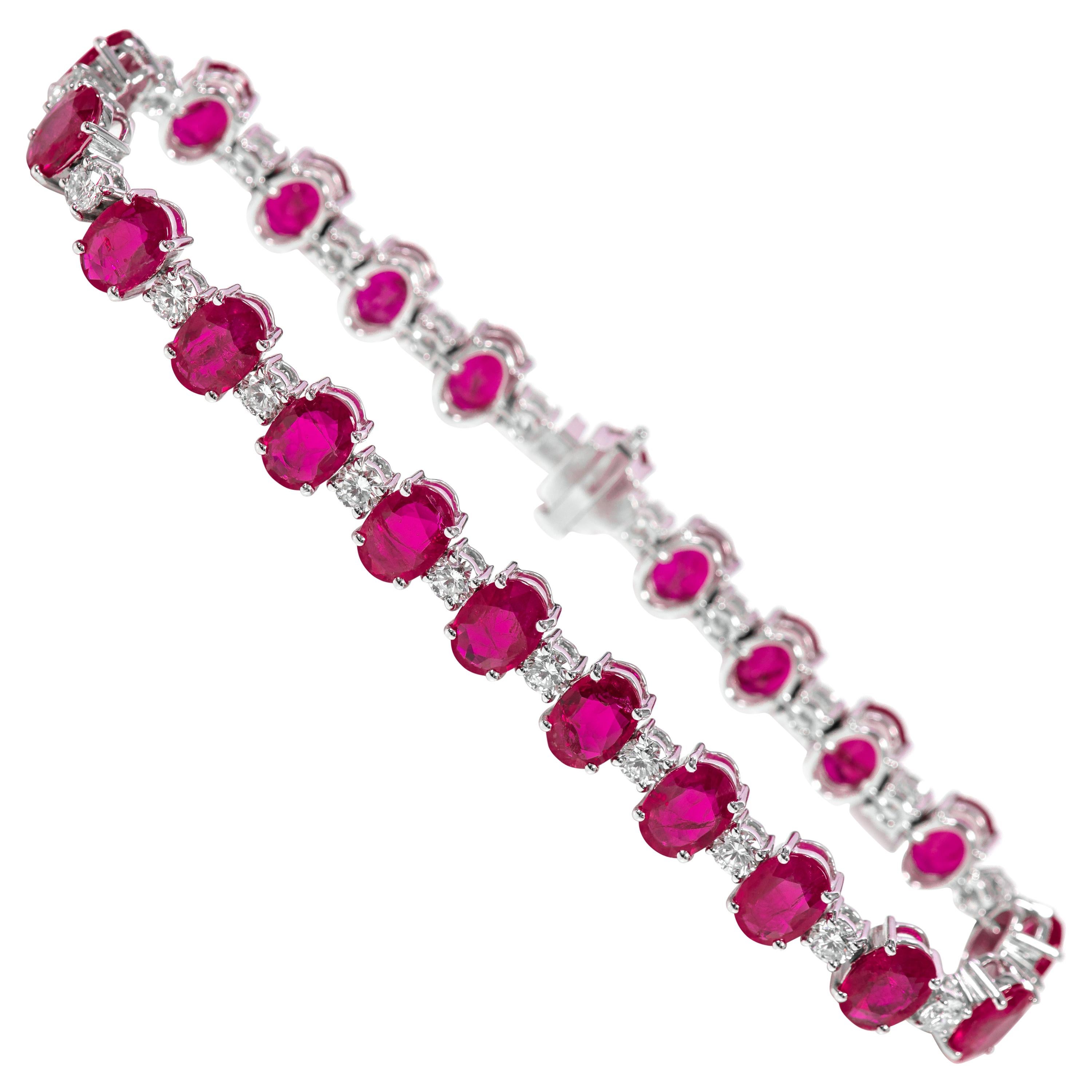 Bracelet tennis en or blanc 18 carats avec diamants et solitaires en rubis de 18,75 carats