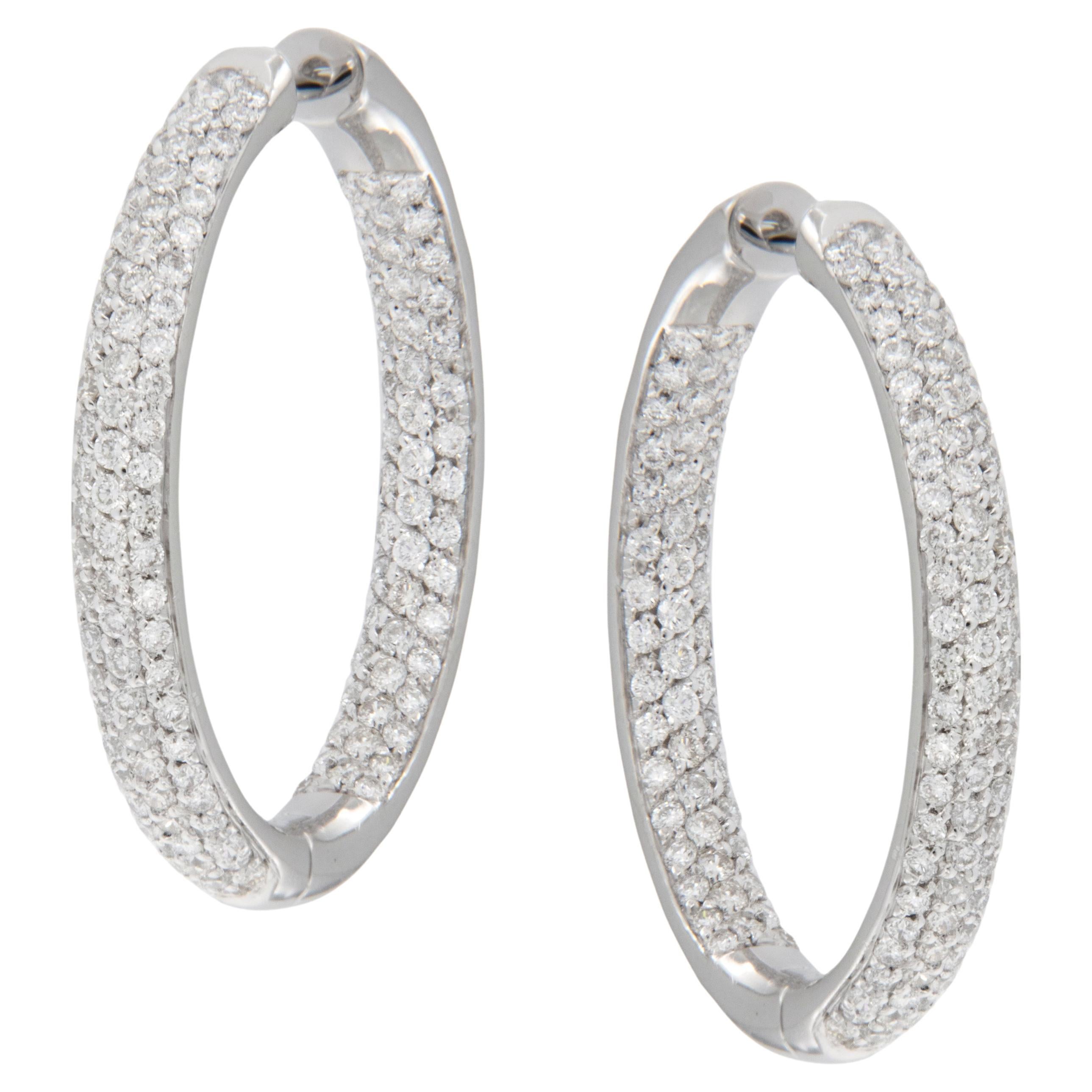 18 Karat Yellow Gold Oval Shape Inside Outside 3.05 Cttw Diamond Hoop