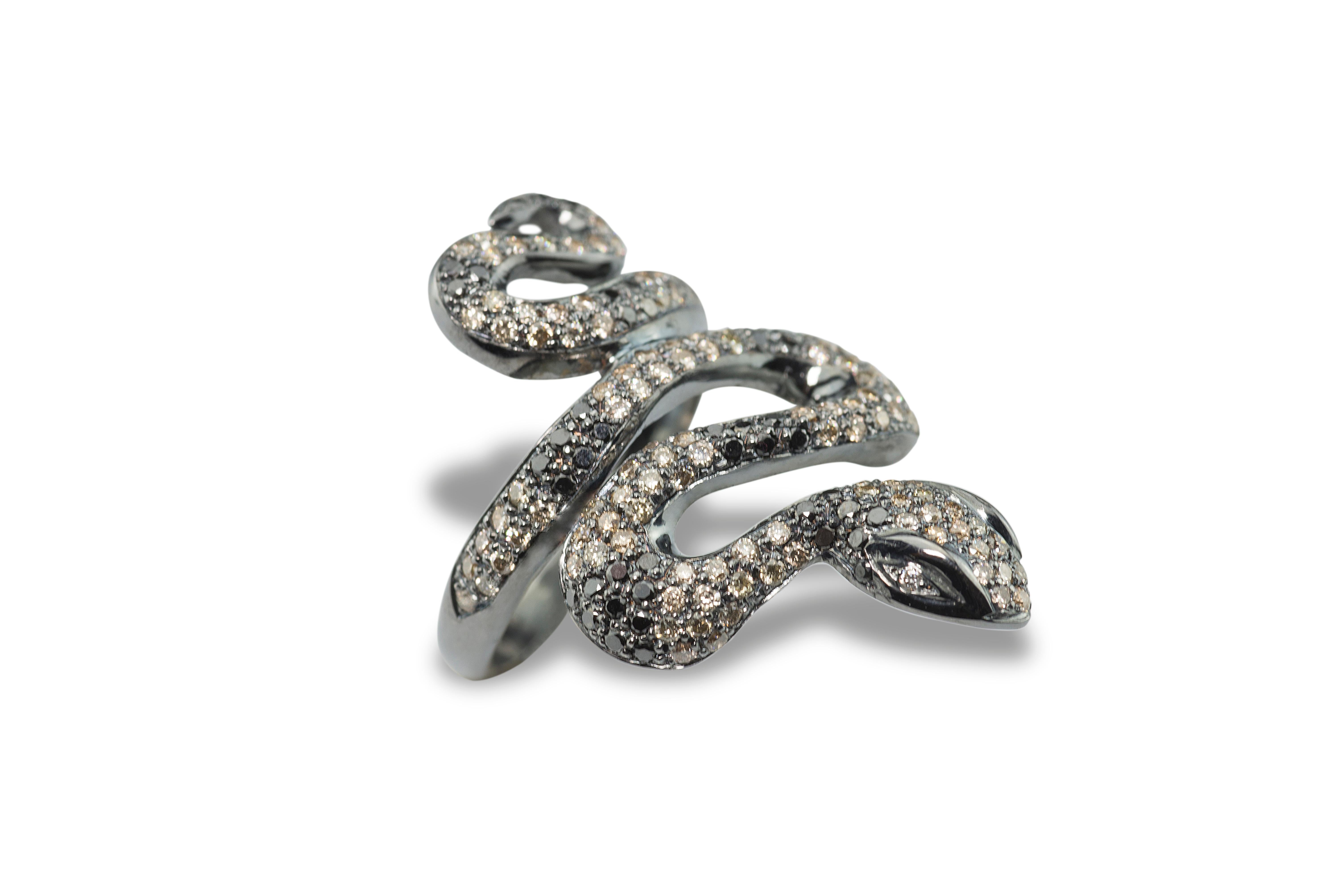 silver snake with black diamonds