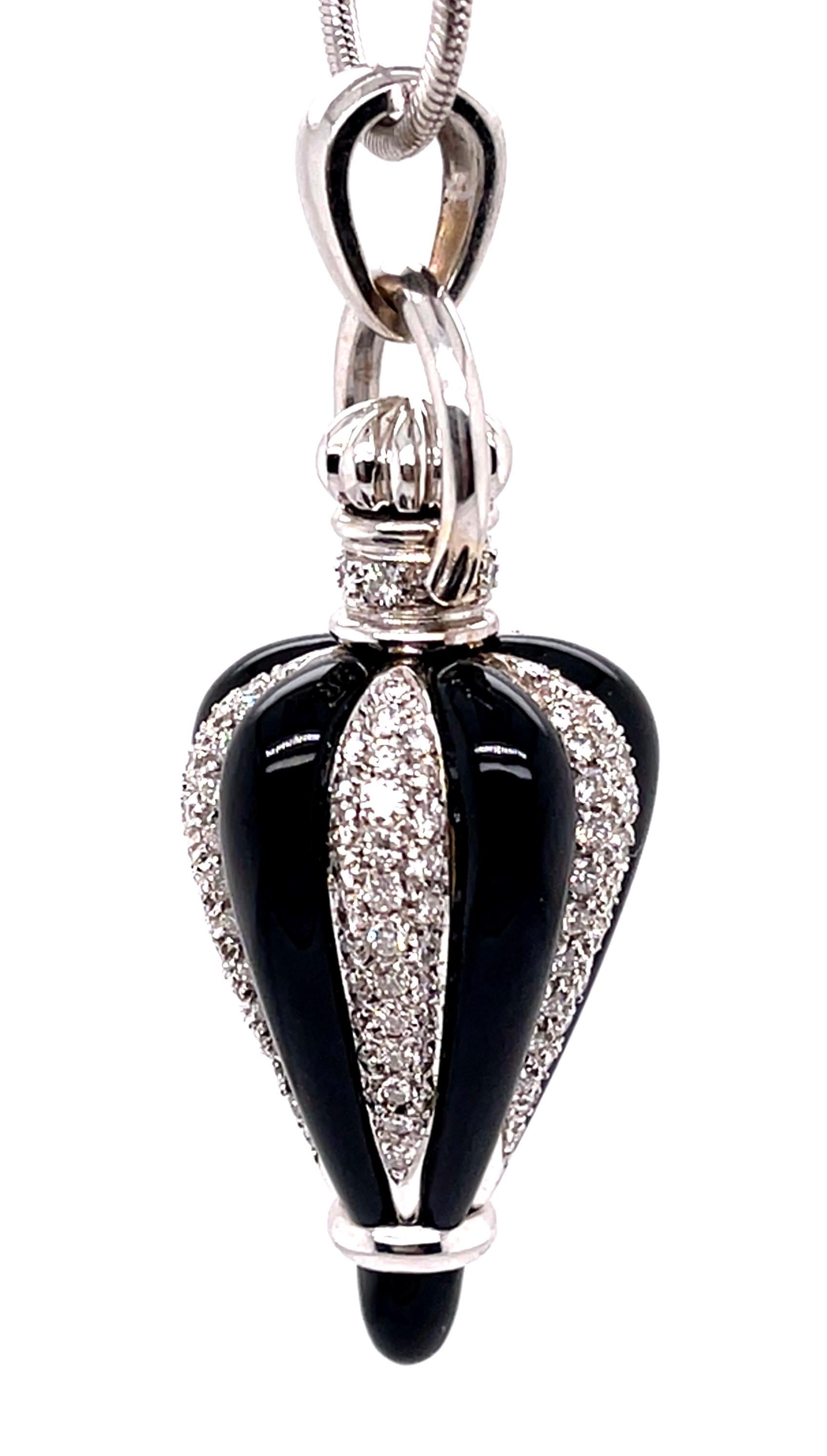 Art Deco 18 Karat White Gold Pendant Necklace with Perfume Stick and Diamonds