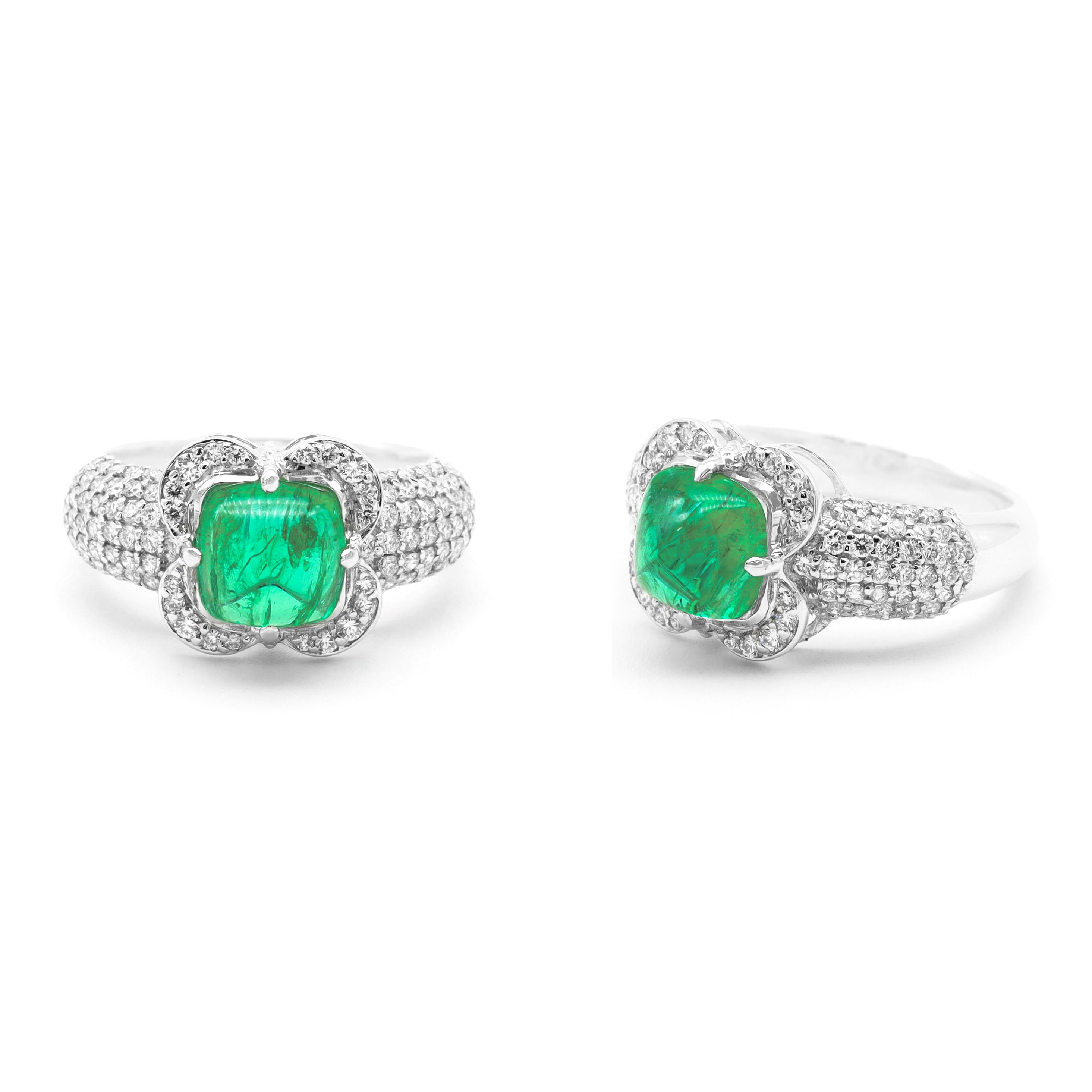 18 Karat White Gold 2.08 Carat Natural Emerald Sugarloaf and Diamond Cluster Ring

This rich green emerald double-cabochon pointed sugarloaf cocktail ring is a masterpiece. The special emerald 4-sided pyramid cut with the smooth glasslike polished