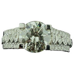 18 Karat White Gold 2.11 Carat Diamond Ring